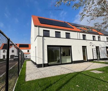 Energiezuinige nieuwbouw 3 gevelwoning met garage en tuintje. - Photo 1