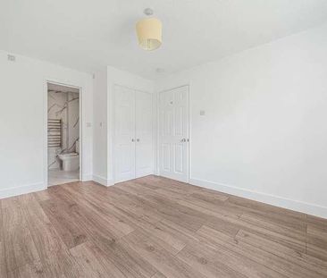 Kingfisher Way, Biceter, OX26 - Photo 1