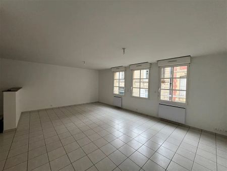 Location appartement 3 pièces - 70m² à Laval (53000) - Photo 2