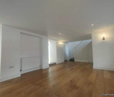 3 bedroom property to rent in Chard - Photo 6
