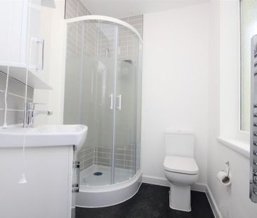 1 bedroom ground floor flat to rent - Photo 6