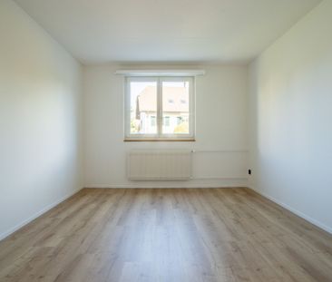 Modern 4.5-room apartment on the mezzanine floor in Kallnach - Photo 6