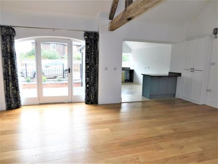 3 bedroom barn conversion to rent - Photo 5