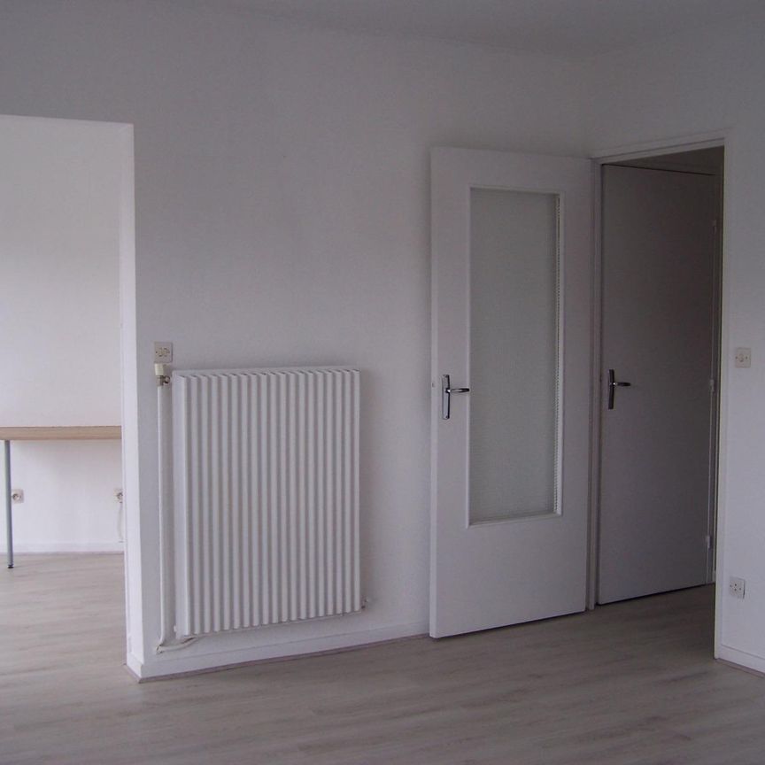 : Appartement 31 m² à Saint-Étienne - Photo 1