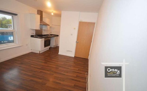 |ref: |, Portswood Road, Southampton, SO17 - Photo 1