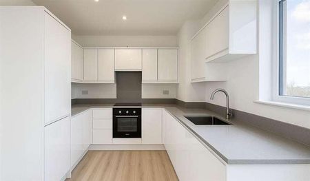 Maybank Road, London, E18 - Photo 5