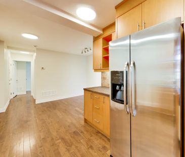 For Lease - 32 Castleton Avenue Unit# Main, Toronto, Ontario - Photo 5