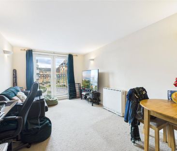 2 bedroom apartment to rent - Photo 6