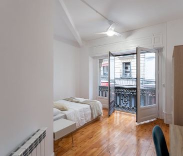 Calle de la Victoria, Madrid, Community of Madrid 28012 - Photo 3