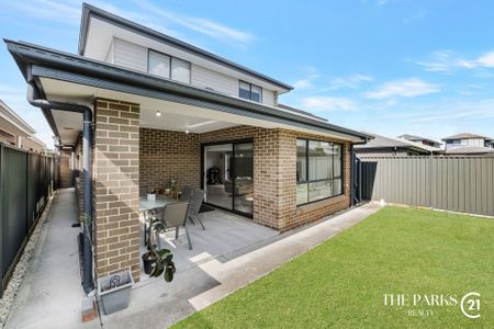 Ultra-Modern Family Home in the Heart of Marsden Park - Photo 3