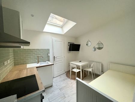 Location appartement 1 pièce, 16.00m², Gaillac - Photo 4