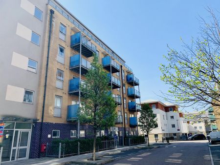 2 bedroom apartment to rent - Photo 2