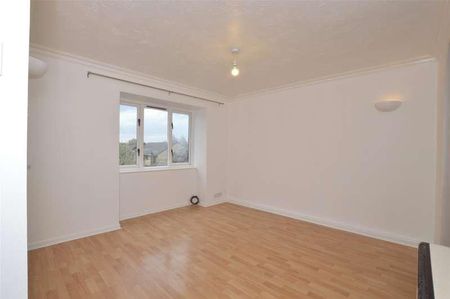 Rossignol Gardens, Carshalton, Surrey, SM5 - Photo 3