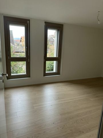 Appartement de 5.5 pièces entièrement rénové - Foto 4