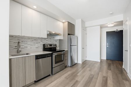 For Lease - 5240 Dundas Street Unit# B304, Burlington, Ontario - Photo 5