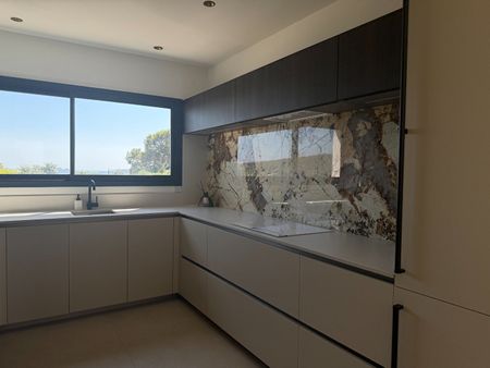 Maison d'exception de 133.90m² sur les hauteurs de Ceyreste, - Photo 5