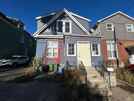 For Lease - 9 Wright Avenue Unit# 2, Hamilton, Ontario - Photo 2