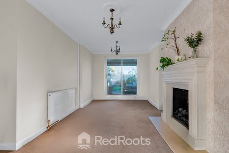 3 bed semi-detached house to rent in Warmsworth, Doncaster, South Yorkshire, DN4 - Photo 2