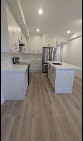 For Lease - 9A Biscayne Boulevard Unit# Main, Georgina, Ontario - Photo 4