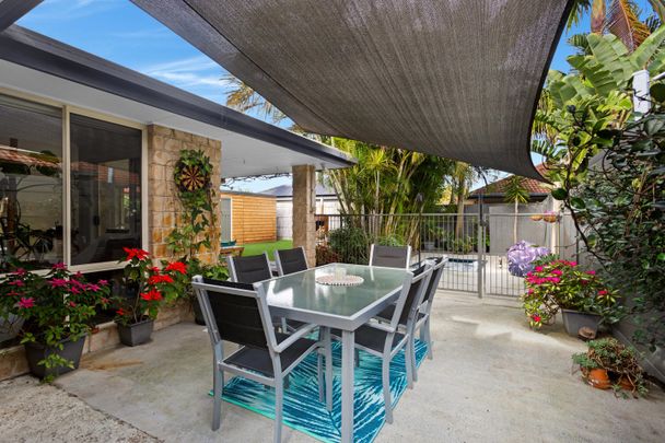 17 Babu Street, Varsity Lakes QLD 4227 - House For Rent | Domain - Photo 1