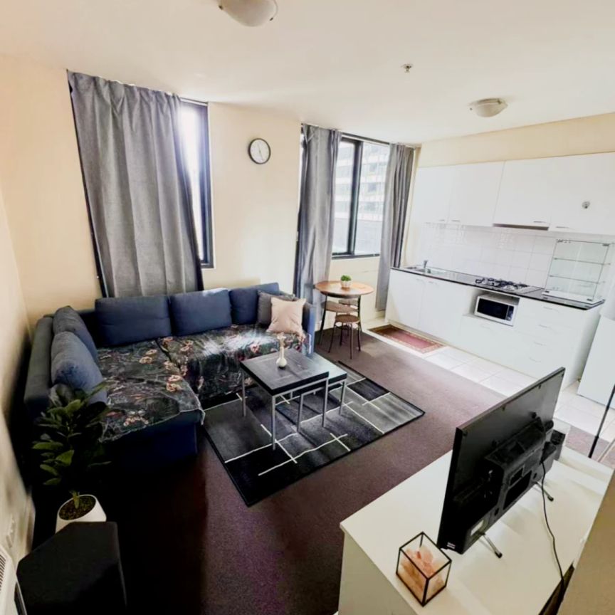 1 Bedroom+Study Room - Photo 1