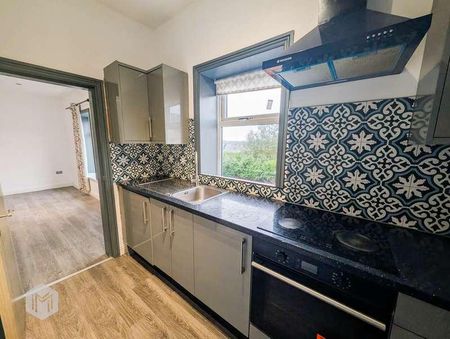 Chaddock Lane, Worsley, Manchester, Greater Manchester, M28 - Photo 5