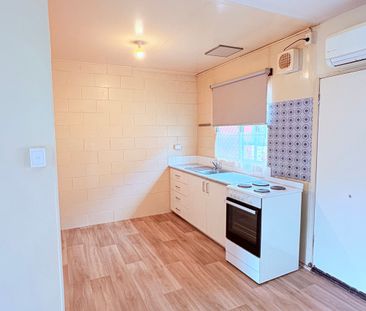 Two-storey, two-bedroom unit - Photo 6