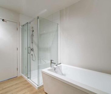 Beaux 4 1/2 NEUFS, quartier tranquille, dès maintenant; Rue Armand - Photo 4