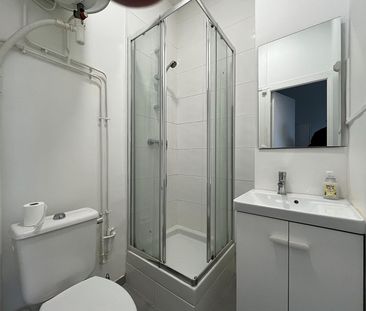 Studio paris 10ème 15.56 m2, - Photo 4