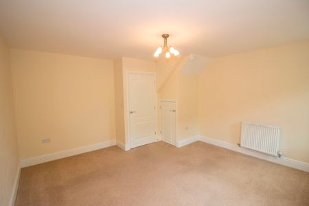 High Quality 2 Bedroom House to Rent in Clare, Suffolk - Photo 4