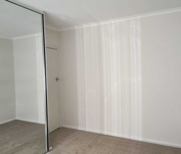 Well-Presented 3-Bedroom Family Home - Photo 5