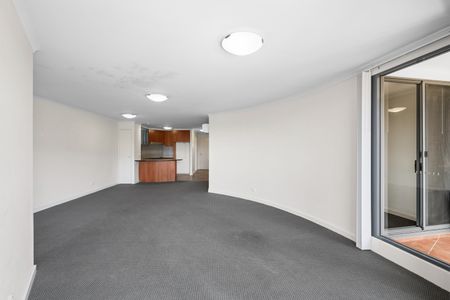 516/86 Northbourne Avenue, Braddon ACT 2612 - Apartment For Rent | Domain - Photo 3