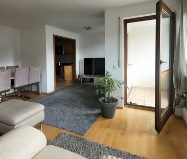 Sonnige Wohnung mit Balkon, Stellplatz und Einbauküche in Top-Lage! - Foto 4