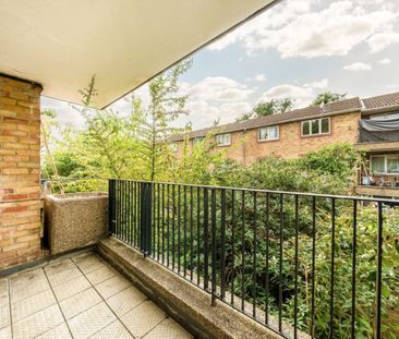 Laburnum Close, SE15, London - Photo 4