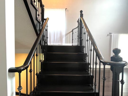 For Lease - 5256 Rome Crescent, Burlington, Ontario - Photo 1