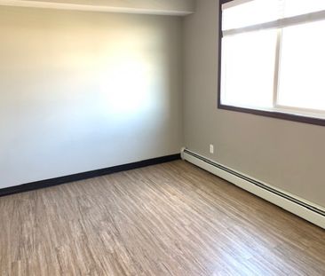 Comfortable, Modern Low-Income Living Near the Red Deer River - Photo 6