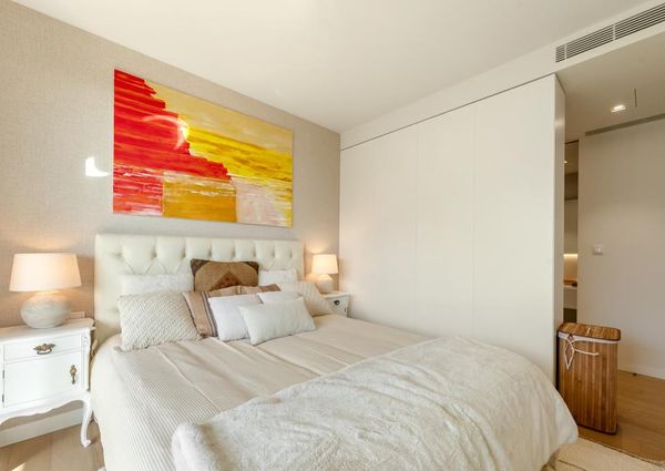 1 Bedroom Apartment with swimming pool, Miraflores, Oeiras