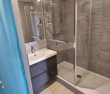 Location Appartement 2 pièces 45m² SIN LE NOBLE 59450 - Photo 2