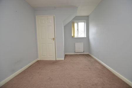 3 Bedroom Mews/Town House - Photo 5