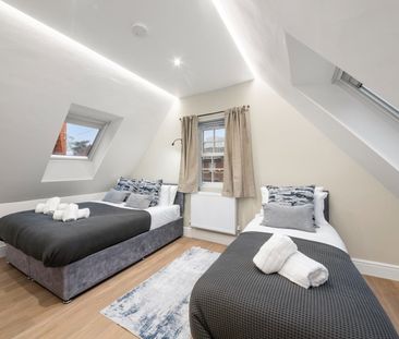 4 Bed Detached House, Fatherson Road, RG1 - Photo 3