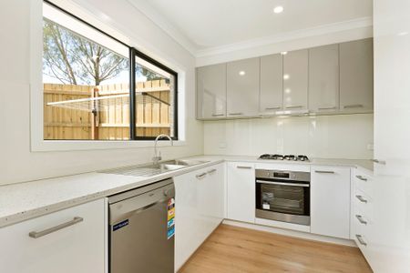 1/19 Cromwell Street, Burwood VIC 3125 - Townhouse For Rent | Domain - Photo 3
