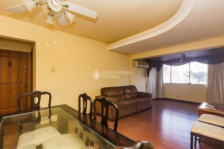 Apartamento com 2 quartos e 126m² para alugar em Moinhos de Vento, Porto Alegre. - Photo 2