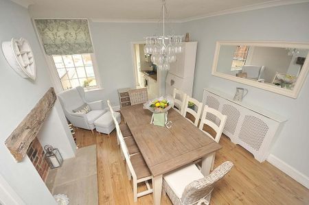 2 bedroom terraced house to rent - Photo 5