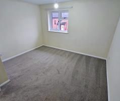 2 Bedroom Terrace House For Rent - Photo 5