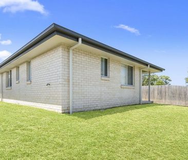 Spacious Family Home in a Convenient Location – $650 per week - Photo 6