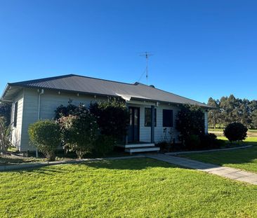 Picturesque Rural Home - Photo 5