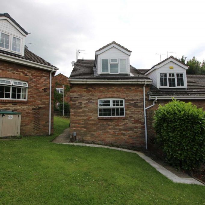 1 bed House for rent - Photo 1