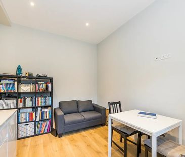 1 Bed Flat, Lancia House, NW2 - Photo 1