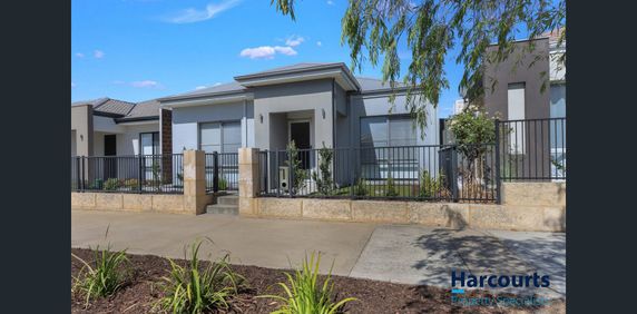 Beautiful Presented Home - Photo 2