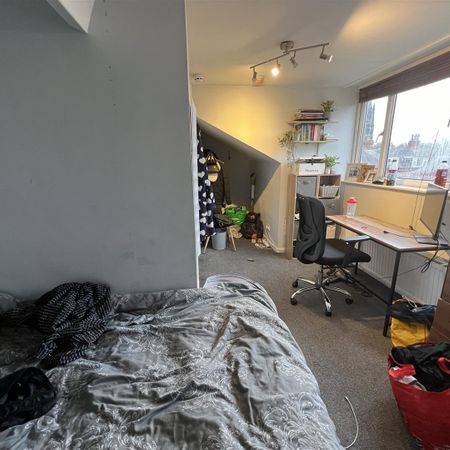 5 bedroom terraced house to rent - Photo 4